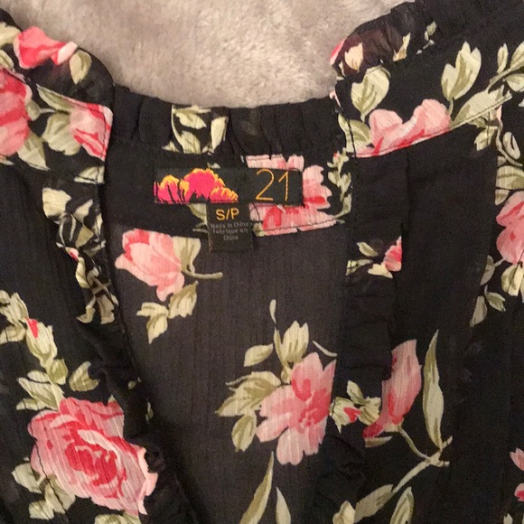 Floral sheer blouse - Picture 2 of 2